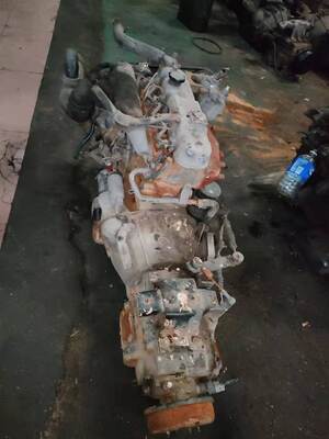 일본 트럭 부품 사용 된 엔진과 변속기 좋은 상태 ISUZU PICK UP/NKR 4JB1 4JB1T 판매에 Isuzu 사용 된 부품